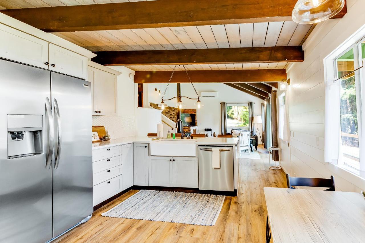 Tall Cedars Cabin By The Water Eastsound Exterior foto