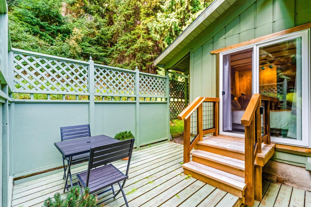Tall Cedars Cabin By The Water Eastsound Exterior foto
